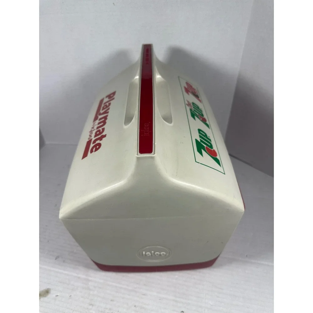 Vintage Igloo Playmate Cooler 7Up Cherry 7Up Gold Soda Advertising Red‎ White
